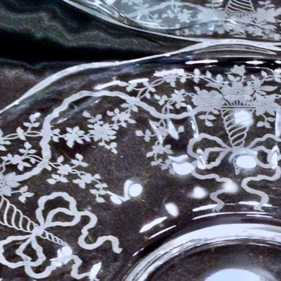 Vintage Fostoria Corsage Etched Clear Crystal Large Torte Tray 14" - Picture 2 of 4